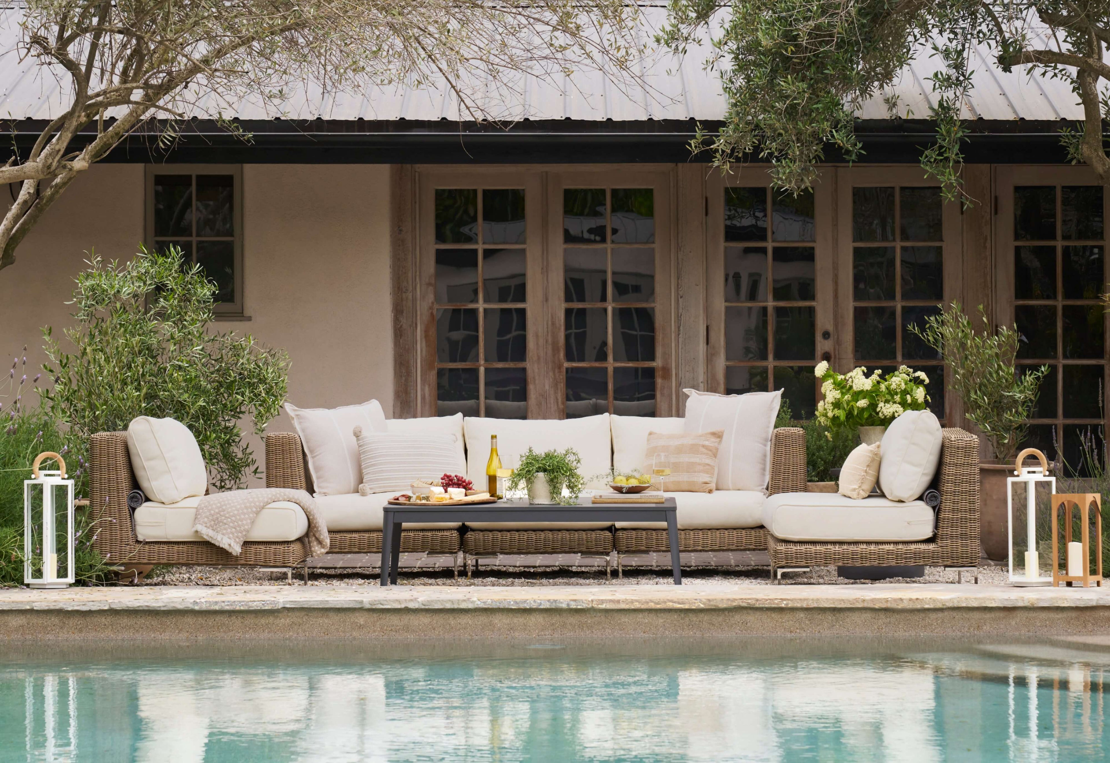 Table basse d'extérieur rectangulaire en aluminium